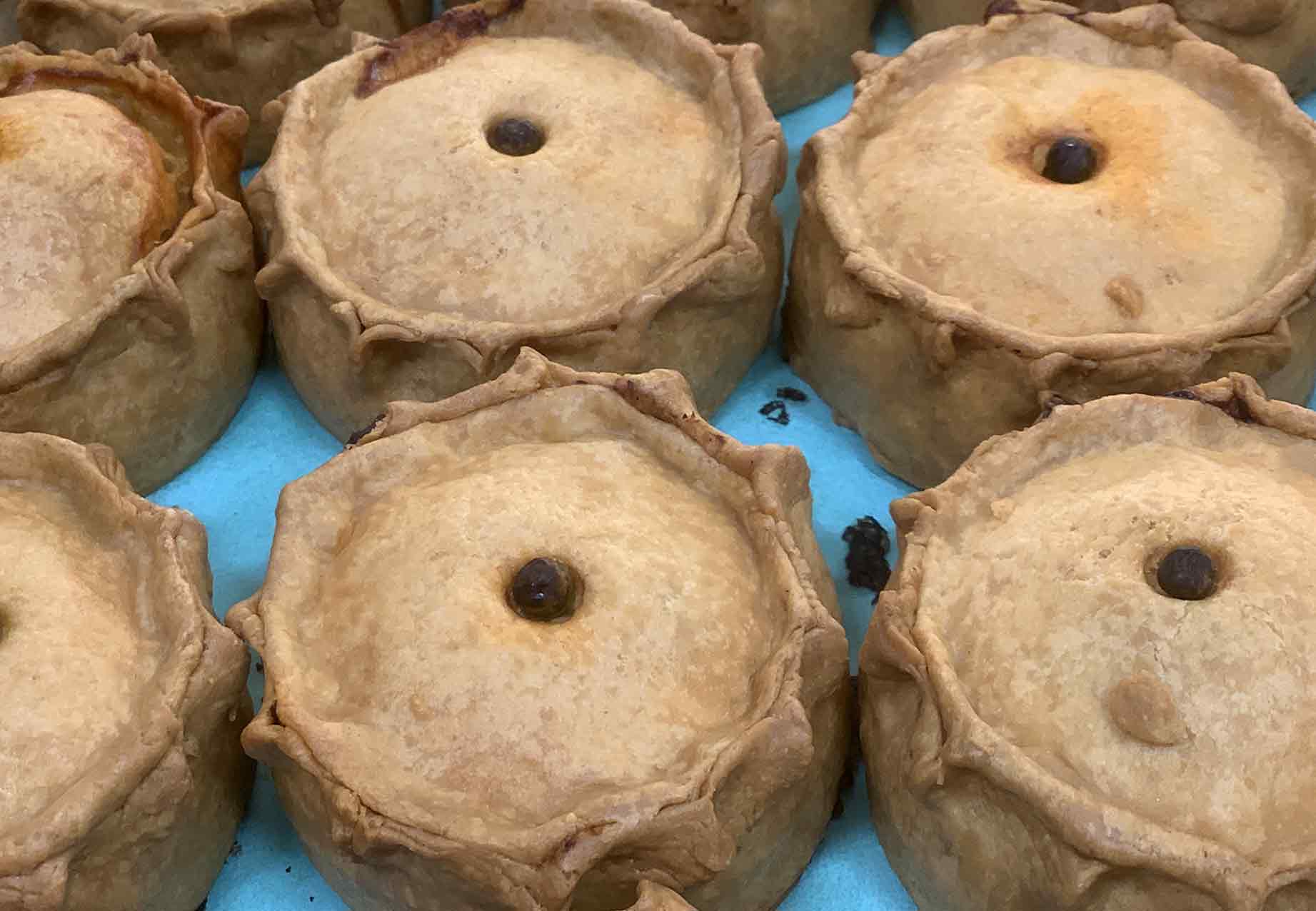 Empanadas mallorquinas: "Panades" Mallorcan pasties Empanada