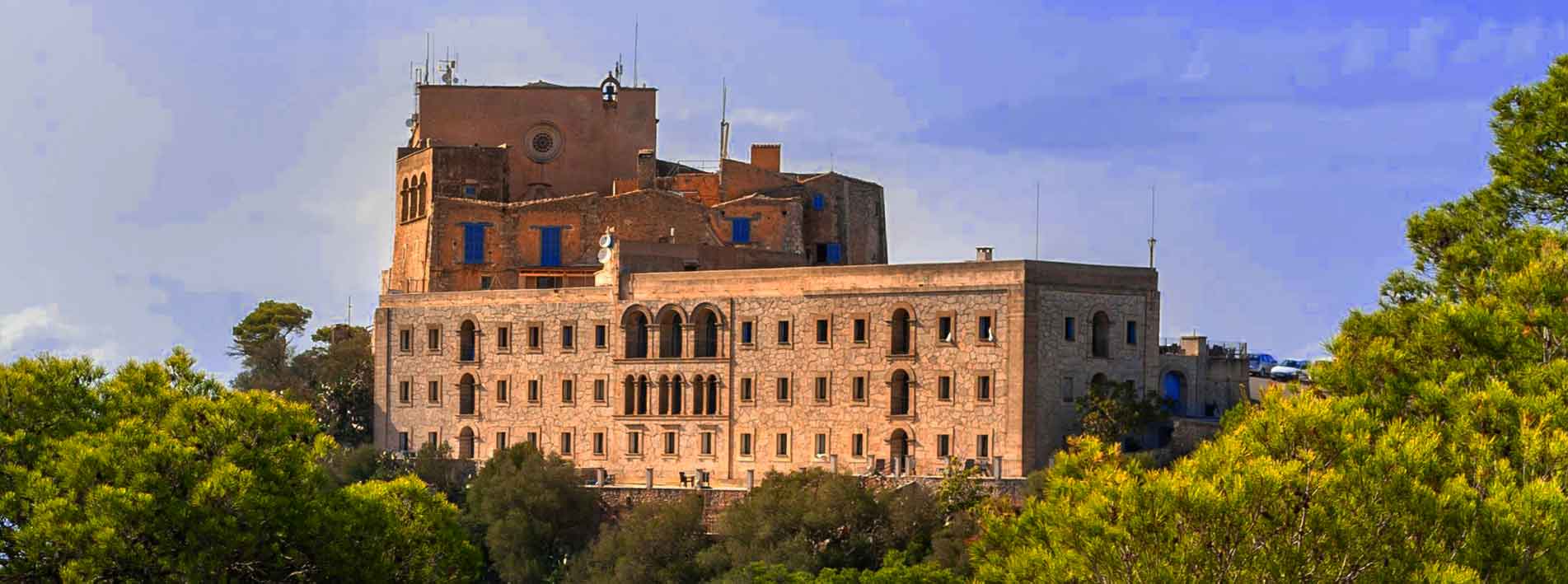 Monasterios y Santuarios de Mallorca, Monasteries and Shrines of Mallorca