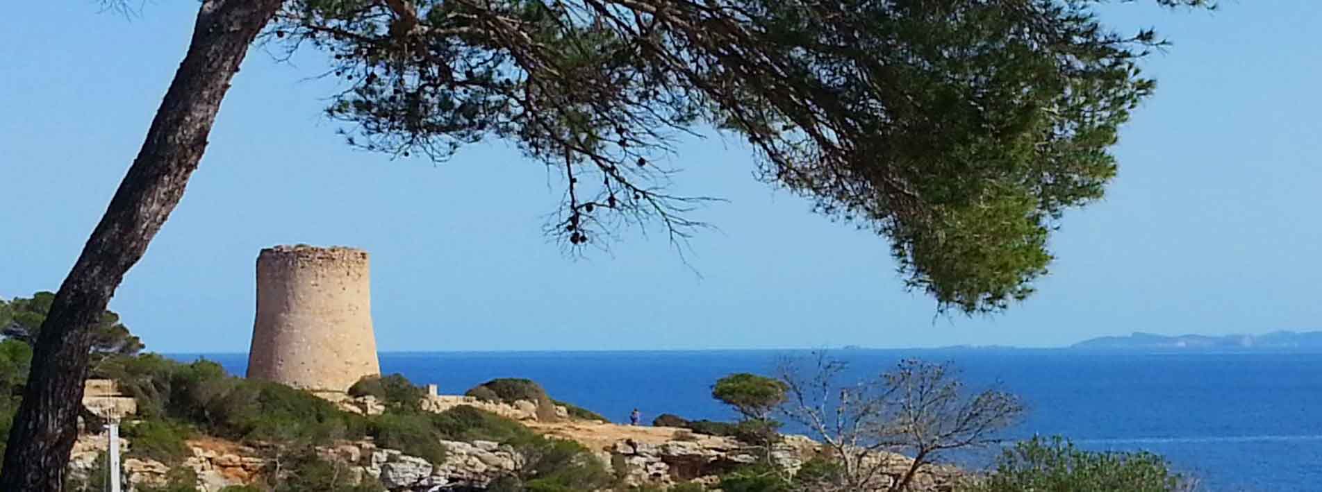 Torres y Atalayas de Mallorca Towers and Watchtowers Majorca